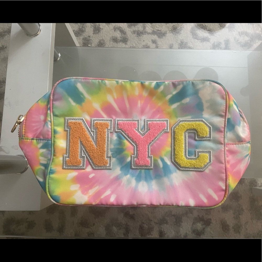 STONEY CLOVER LANE Large NYC pouch